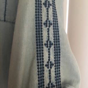 Cabi Bardot Chambray Jean shirt